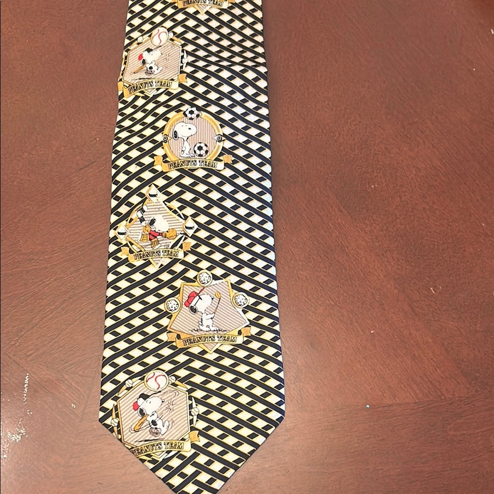 Snoopy Peanuts Black and Cream Geometric Tie
